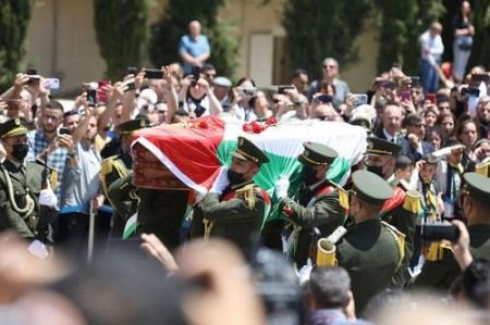 229 شبكة ومنظمة دولية تطالب بمحاسبة اسرائيل على اغتيال شيرين أبو عاقلة
